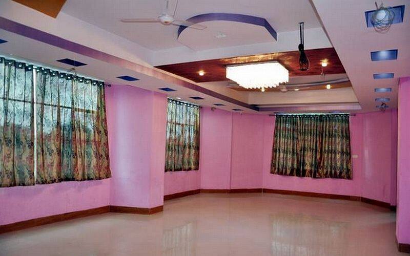 HOTEL CENTRAL AVENUE, Narsinghpur 4